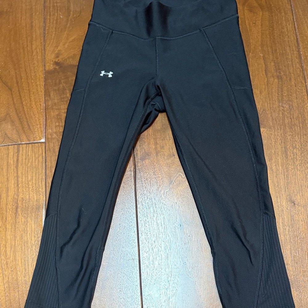 Under Armour Women’s capri Black Active Leggings
